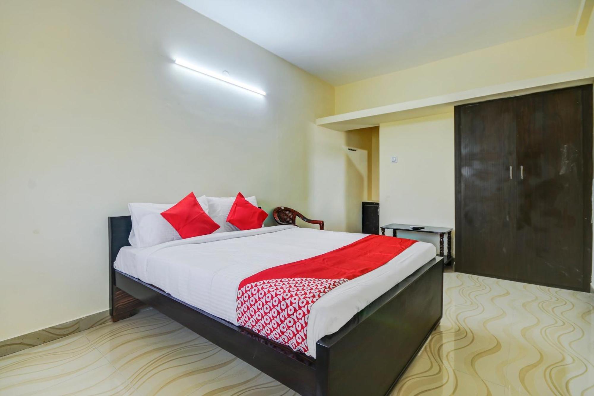 Hotel O Aruthraa Residency Podanur Exterior photo