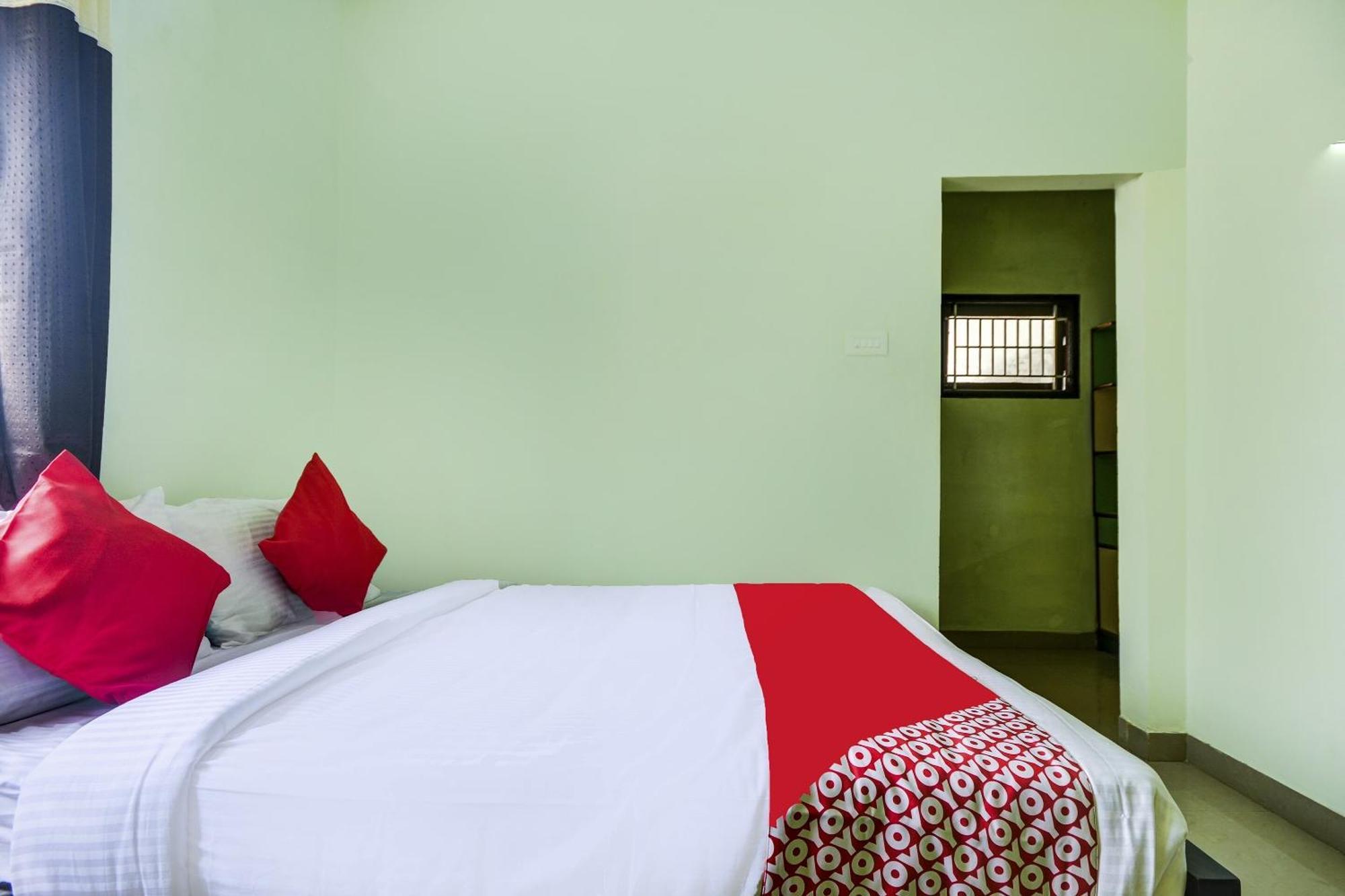 Hotel O Aruthraa Residency Podanur Exterior photo